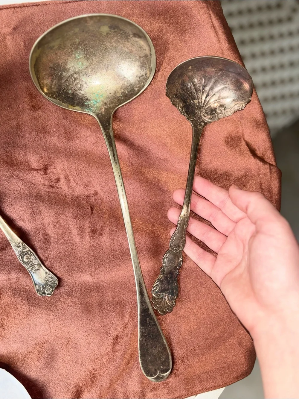 Ornate Floral Serving Fork & Spoons in Silver Tone